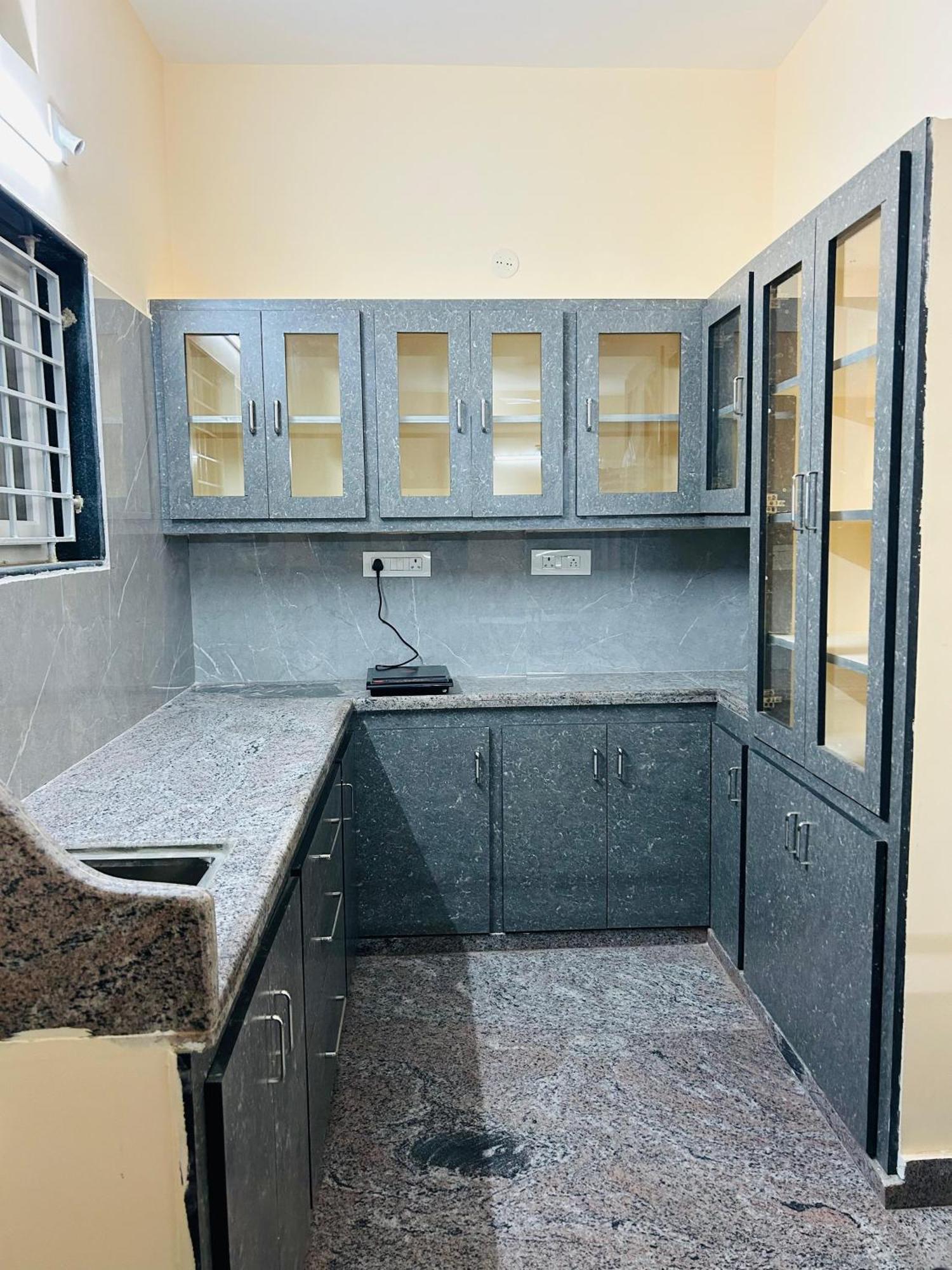Y Stay Homestay Tirupati Zewnętrze zdjęcie